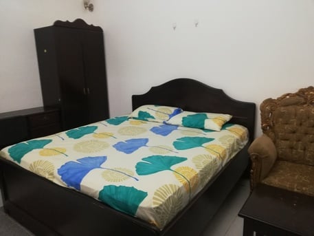 Bhd Month Studio Spacious Fully Furnished Studio Flat For Rent Inclusive Ewa