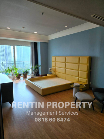 USD 3500/month, Furnished, 2 BR, 205 Sq. Meter, For Rent Apartment Pakubuwono Residence 2+1 Bedrooms Middle Floor