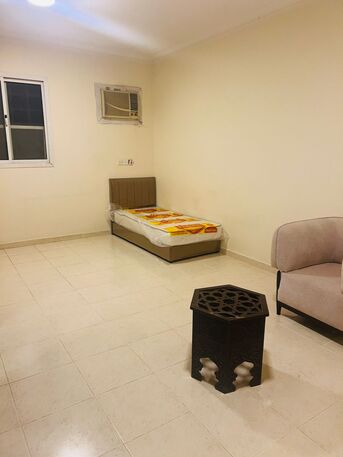 SAR 1500/month, Furnished, Separate Room For Executive Bachelor.